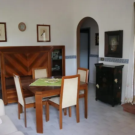 Villa Inga . . *